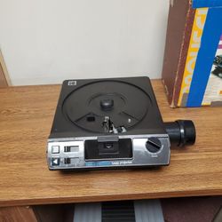 Kodak Carousel 5400 Projector 