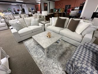 New sofa and loveseat ASHLEY FURNITURE.