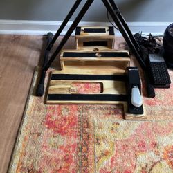 FREE guitar Pedalboard for Under Keyboard
