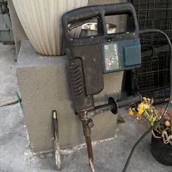 BOSCH JACKHAMMER EXCELLENT CONDITION CALADITO $175