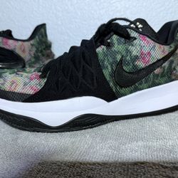 Nike Kyrie Low 1 Floral 