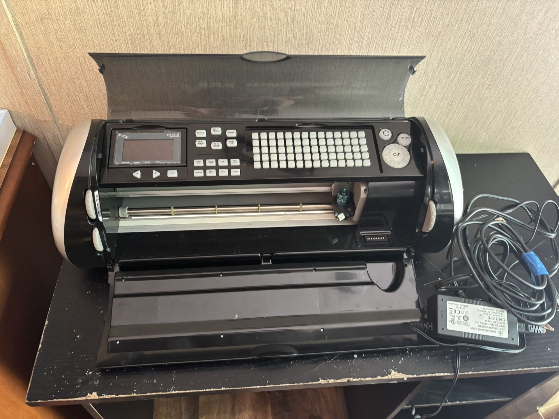 Cricket Express And Multiple Font Cartridges