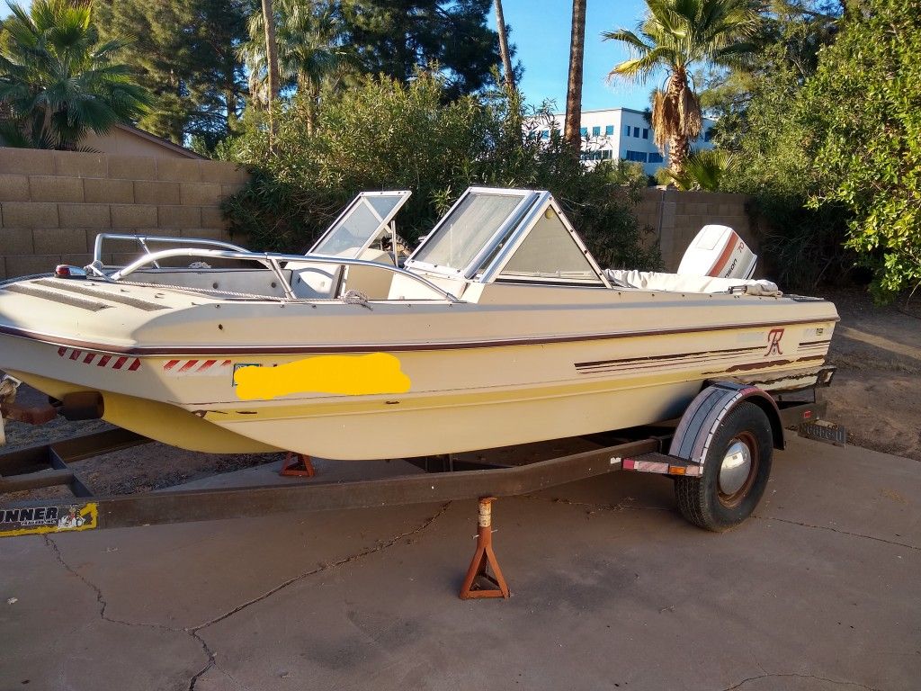 1979 Renken Runabout trihull