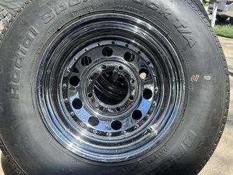 8x6.5 American Racing Rims And Tires (2) 16.5-33x12.5 (2) 16.5-31x10.5