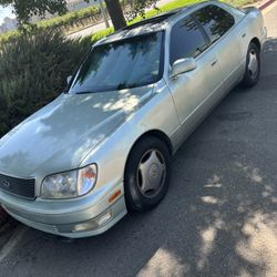 1998 Lexus LS