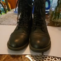 Girl Boots Size 1