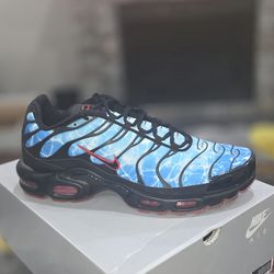 Nike Air Max Plus Shark Attack