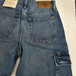 NEW!! Calvin Klein High Waisted Cargo Jeans Wide Leg Size: 27