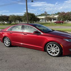 2014 Lincoln MKZ