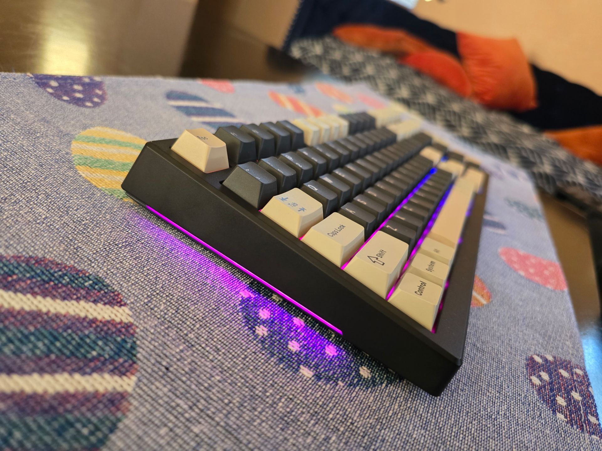 YUNZII YZ98 Wireless Mechanical Keyboard - Open Box / New