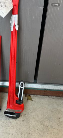 New Commercial pipe  wrench straight cast iron & steel RIDGID $48” asking $250