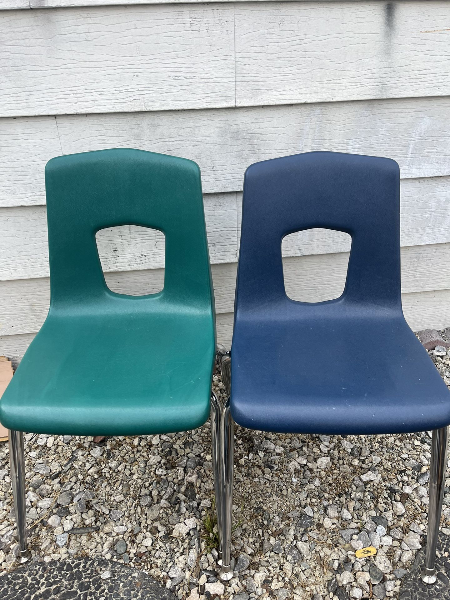 Stackable Adults Chairs