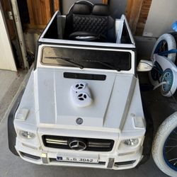 Mercedes Ride On Car