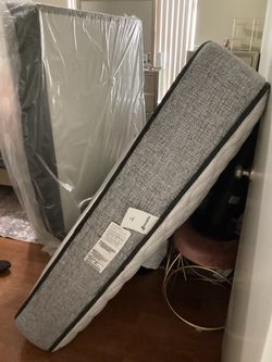 Queen Mattress Set