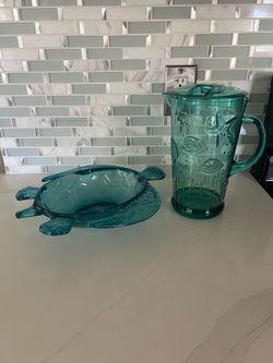 Set of Sea Turtle Plastic Serving Bowl & Oceanic Acrylic Pitcher with Lid