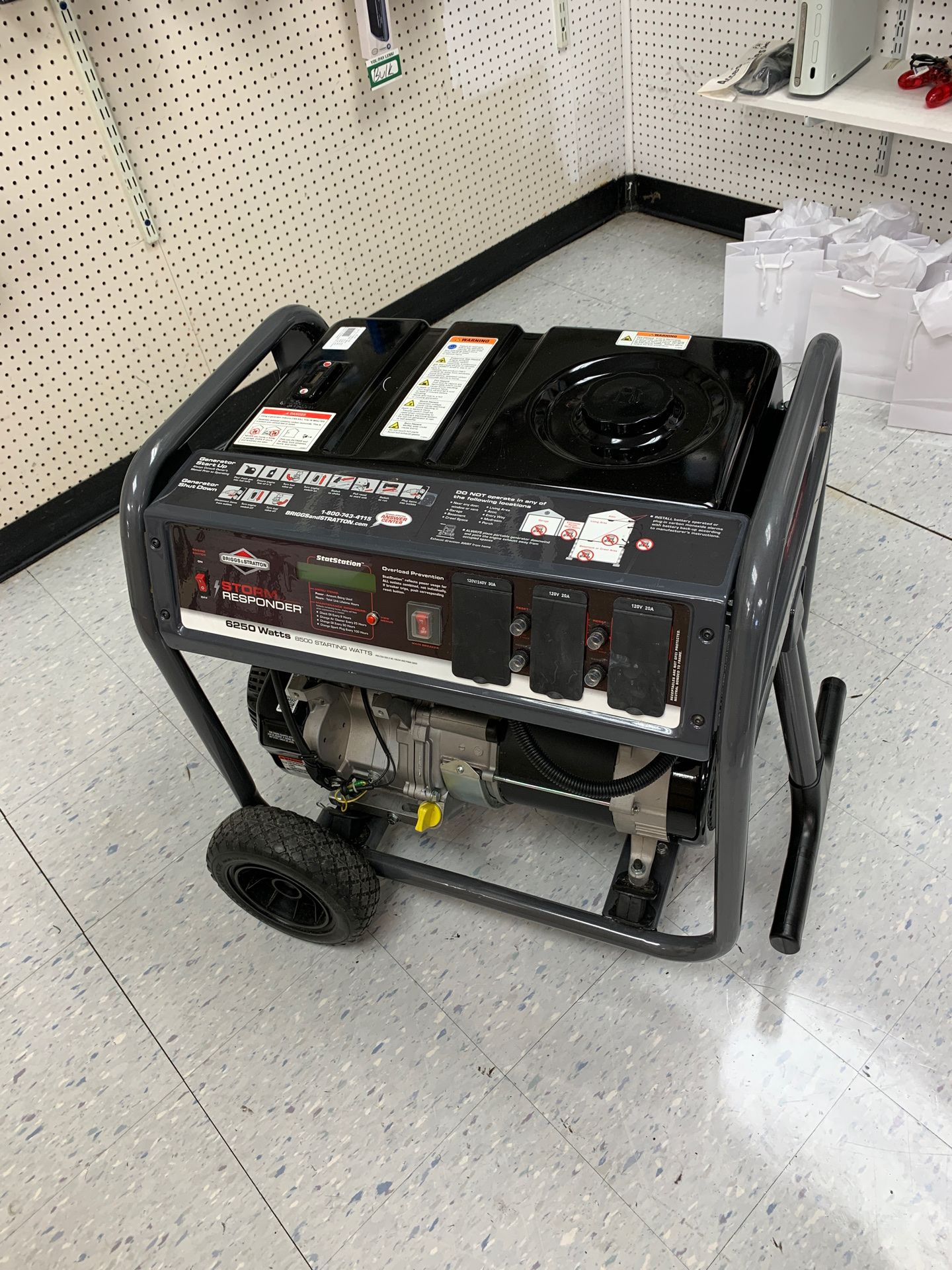 Briggs & Stratton generator 6250 watts
