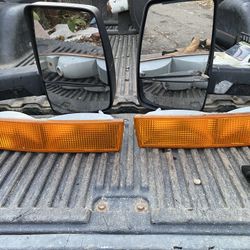 2010 Chevy Box Van Mirrors 