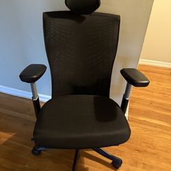 Autonomous - ErgoChair Ultra 2