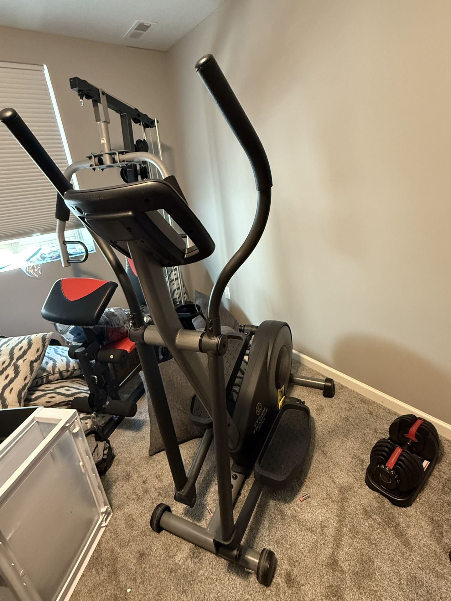 Golds Gym Elliptical