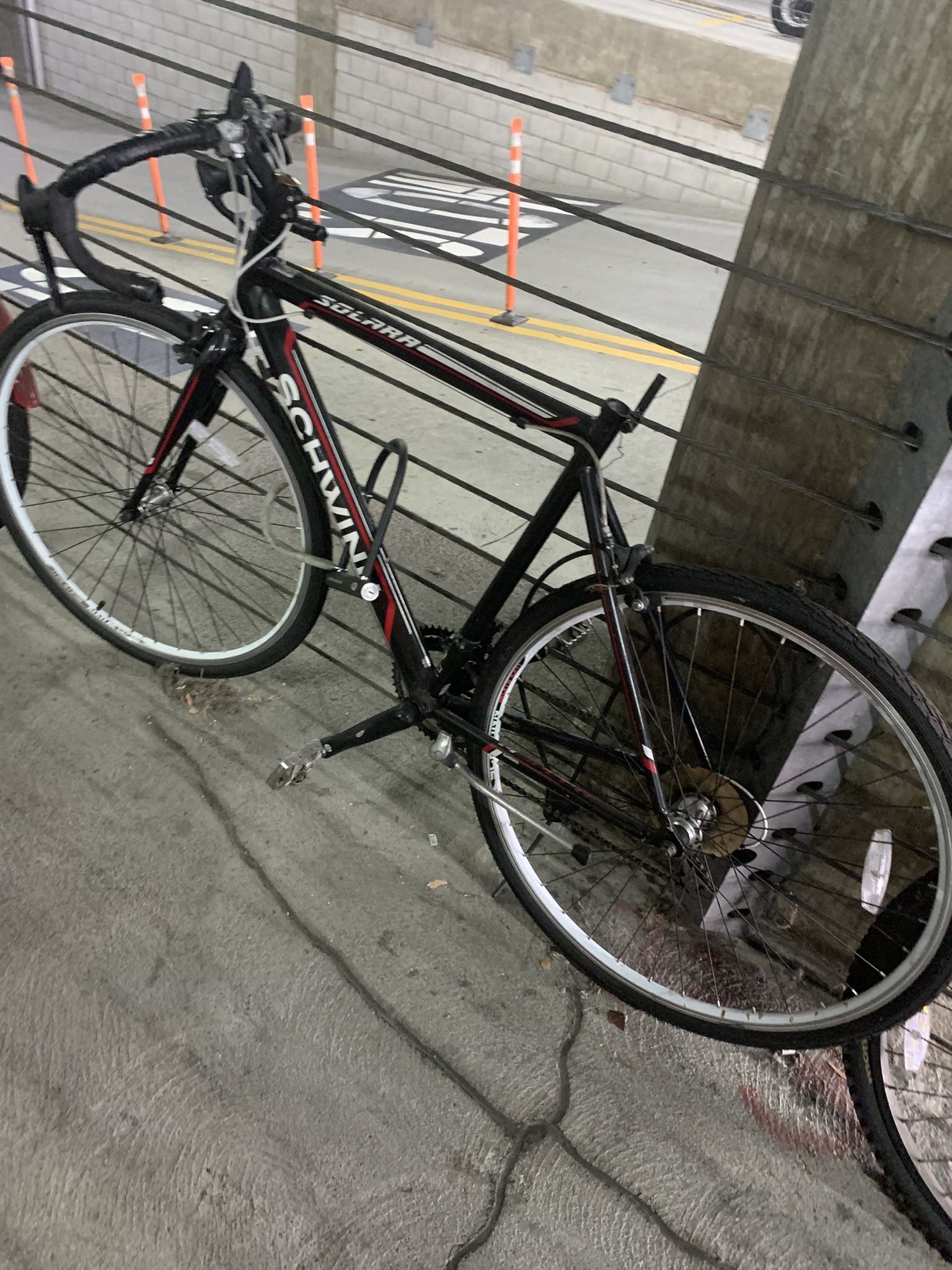 Schwinn Solara 700c Road Bike
