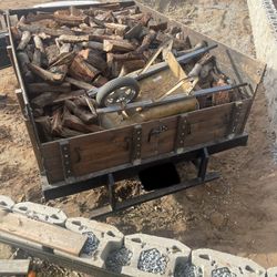 Quality Dry Oak And Eucalyptus Firewood 