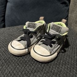 Toddler Size 6 Converse Sneakers