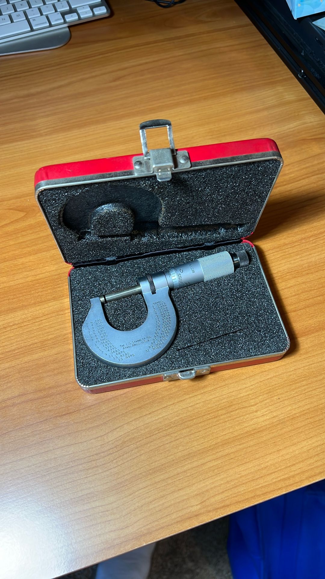 Vintage Starrett No. 238 Micrometer in Case – 0-1” Range, 0.001” Precision