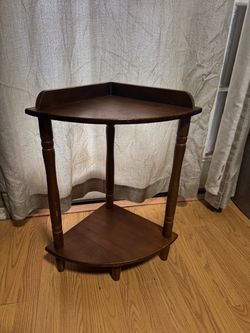 Vintage Wood Two-Tier Corner Accent Table