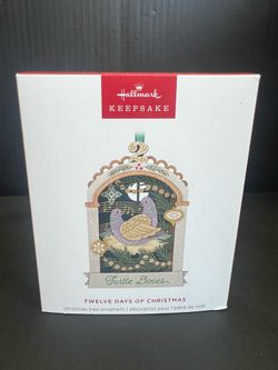 Hallmark Keepsake Ornament - Turtle Doves, 2nd in series