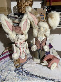 Easter Bunny Decor!