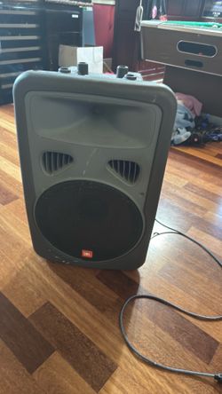 JBL EON 15P-1 Powered Speaker - Great for DJ/Events!