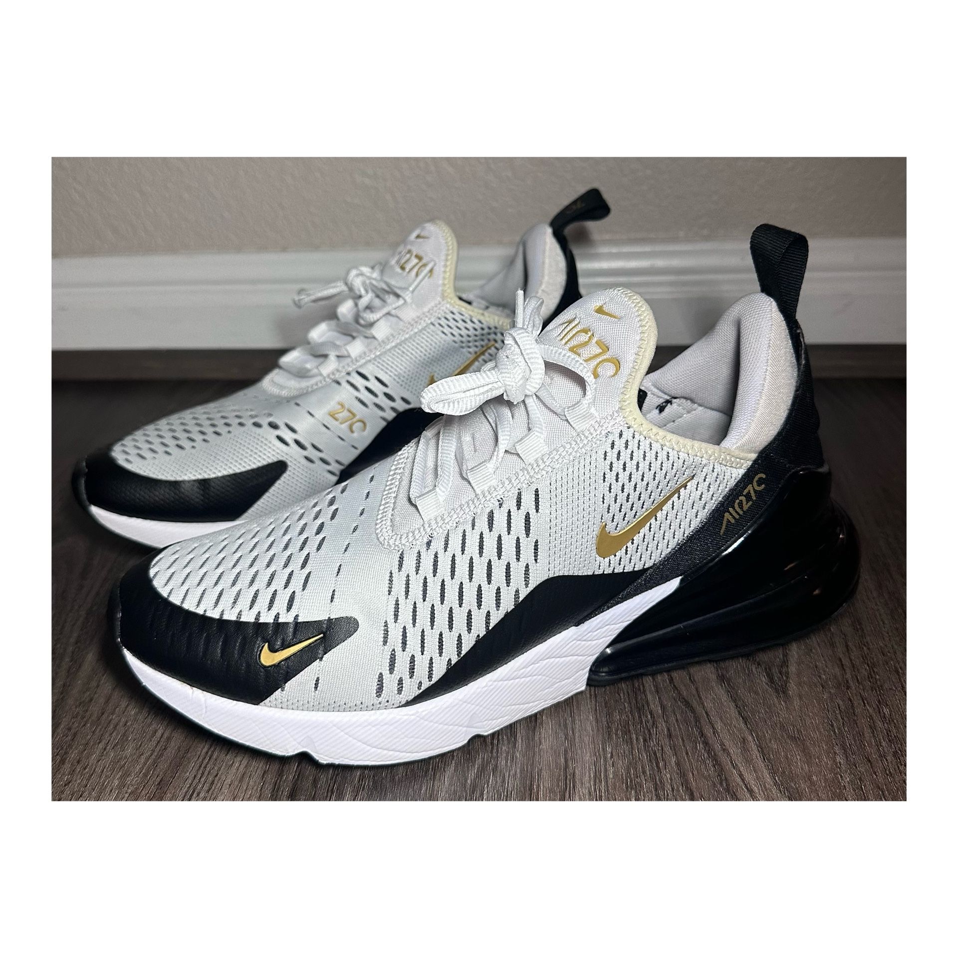 Size 9: Men’s Nike Air Max 270 White / Gold