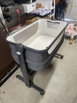 Bedside Baby Bassinet