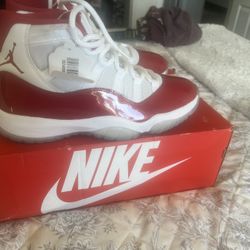 Jordan 11 Cherry