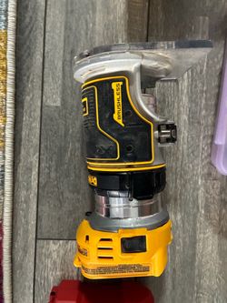 Dewalt brushless router 20v max XR