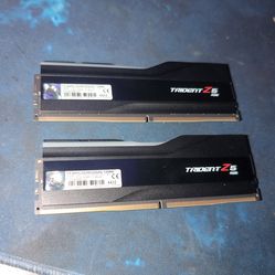 Trident Z5 RBG Series DDR5 RAM (Intel XMP 3.0)