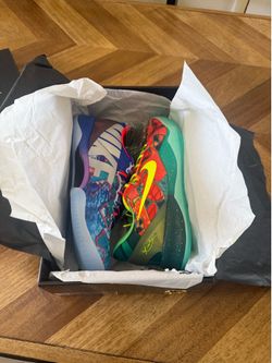 Nike Kobe 8 protro ( what the Kobe’s ) men size 8