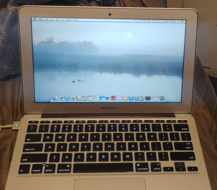Apple MacBook Air