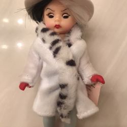 2 Dolls Cruella Doll Rainy Day Madame Alexander McDonald’s Toy Figure
