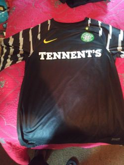 Seltic golie. Shirt.