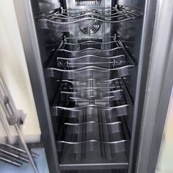 Wine Refrigerator 