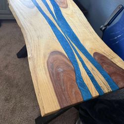 Live Edge Table