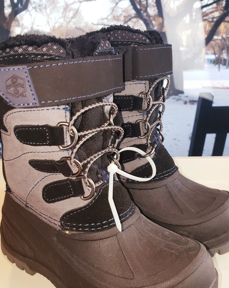 Kid's Khombu Snowtracker Waterproof Boot Kids Size 11