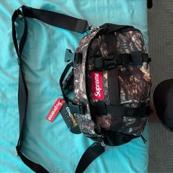 SUPREME CAMO STYLE