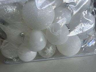 While Ornaments Bundle - Christmas/Holiday Season - Shatterproof 