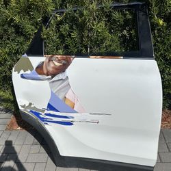 Kia Sorento 2016 Passenger Side Back Door.