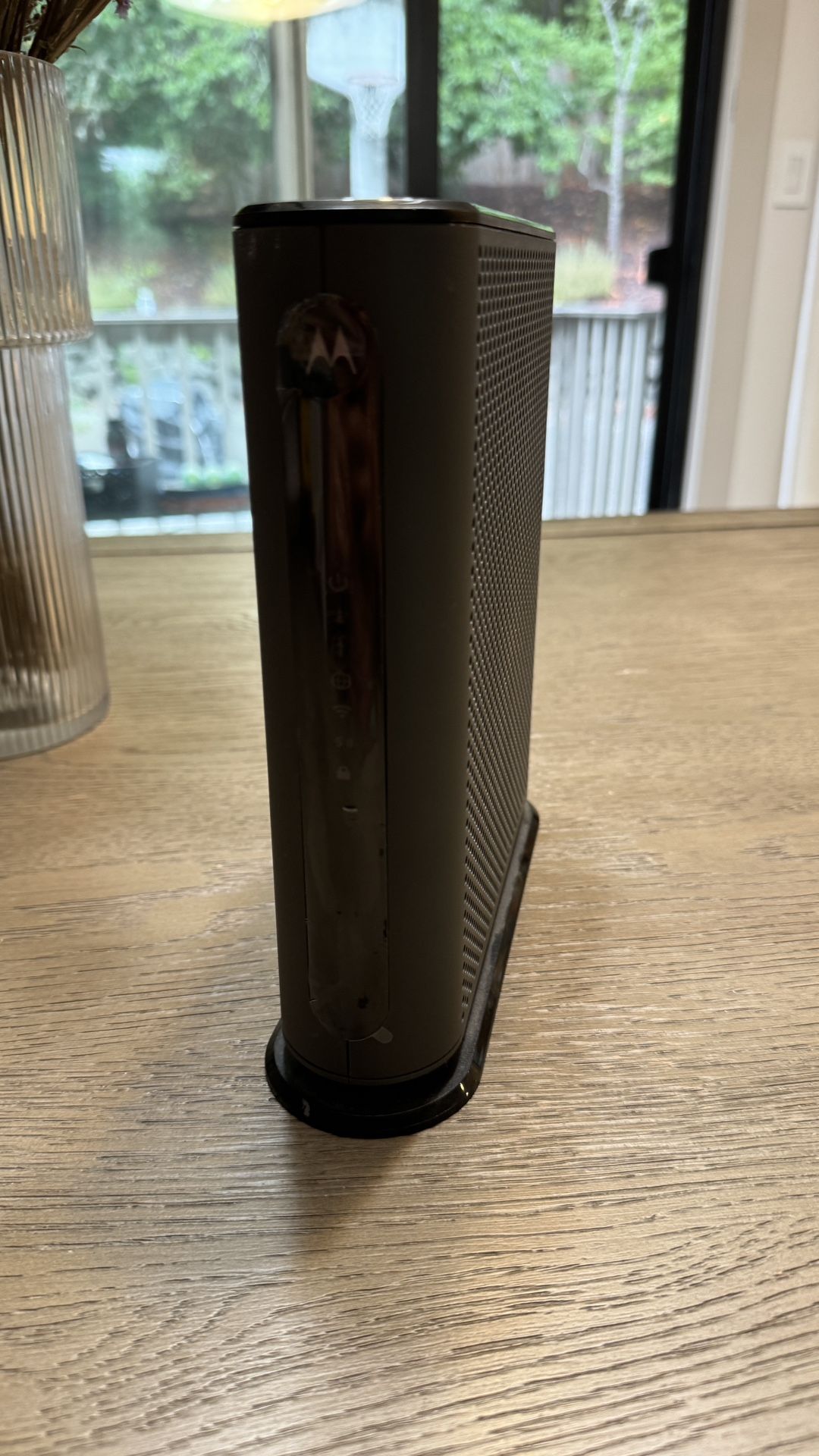 Motorola AC1900 Modem/routerl