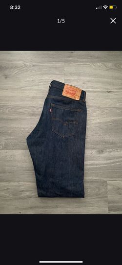 levi’s 501s 34 by 32