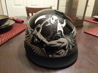 D.o.t helmet with pull down visor m but fits large