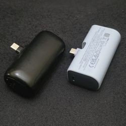 2x Mini USB-C 5000mAh Power Banks